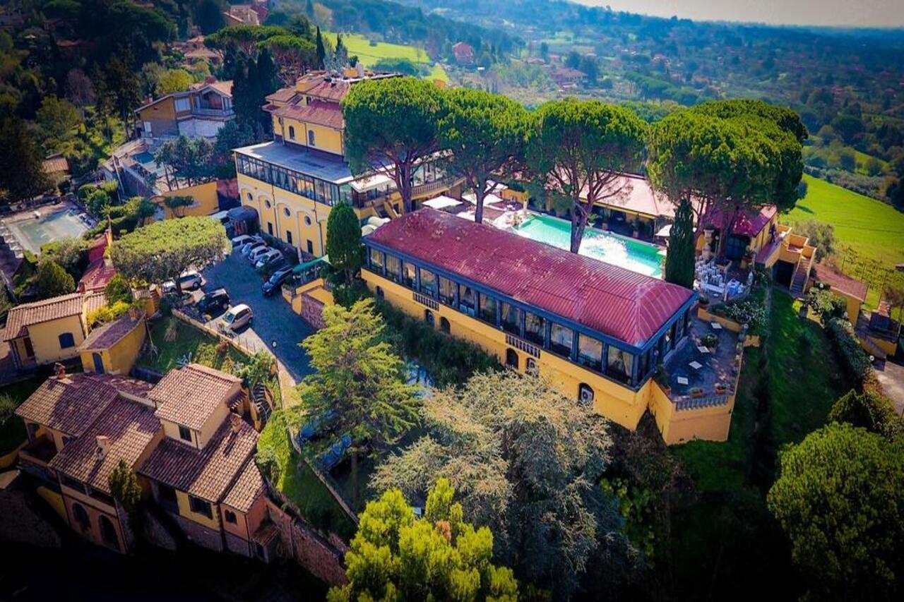 Grand Hotel Helio Cabala Marino Exterior photo
